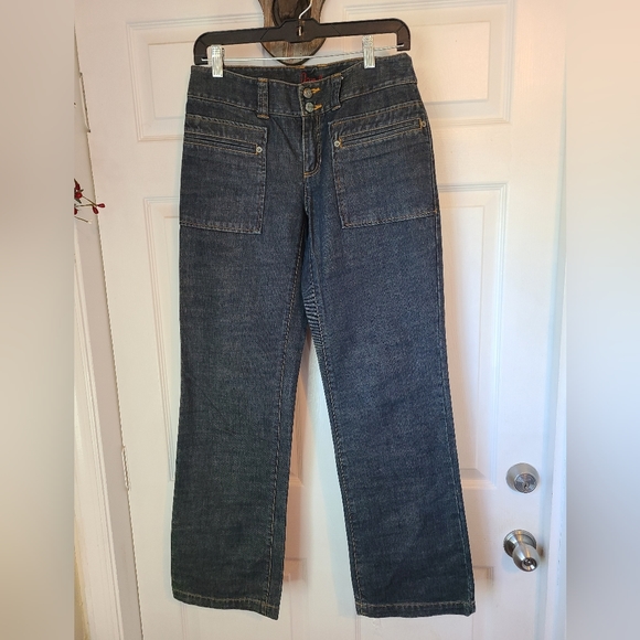 IZOD Woman's Traditional Denim Blue Jeans,  Size: 6 Color: Blue - Picture 3 of 14
